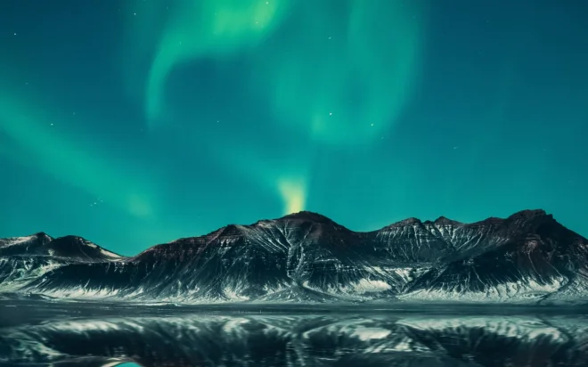 Iceland – The island of fire and ice