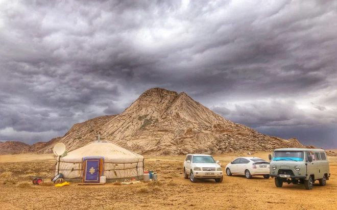 Mongolia – between modernity and nomad lifestyle